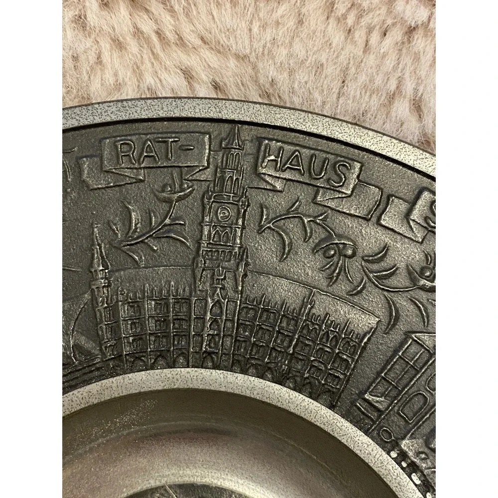 Munchen Pewter Souvenir Plate Wall Art Decor W/ Important Historical Buildings